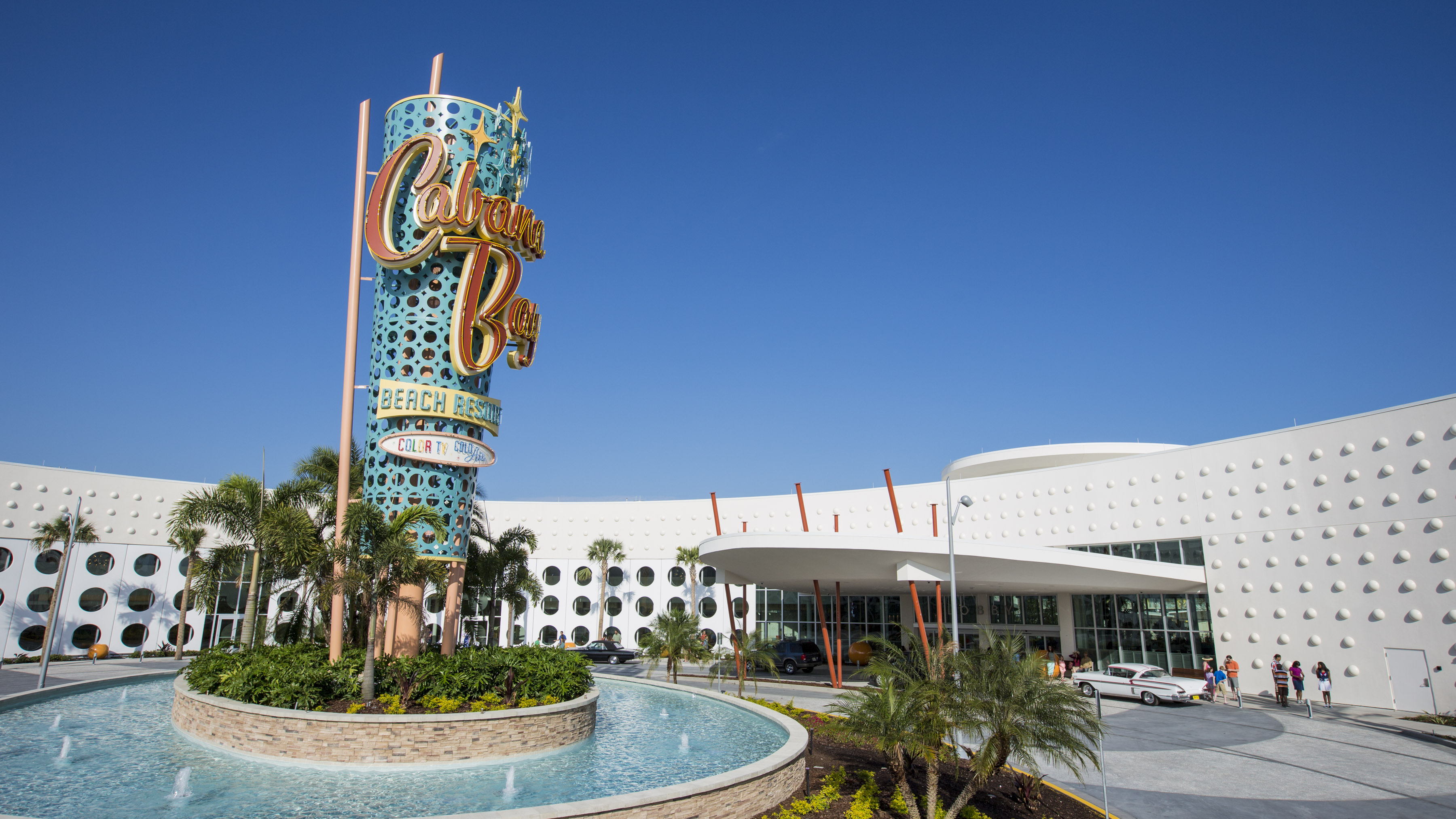 Universal Orlando?s fourth on-site hotel, Universal?s Cabana Bay Beach Resort is now open! The retro-inspired hotel features incredible amenities for endless family fun including a 10,000 sq. ft. zero-entry pool with iconic dive tower waterslide, 10-lane bowling alley, the Jack LaLanne Physical Fitness Studio, family suites that sleep up to six and much more. This summer, guests will be able to enjoy even more family fun, including a second 8,000-square-foot zero entry pool, Universal Orlando?s first lazy river at an on-site hotel, The Hideaway Bar & Grill, and additional moderately-priced family suites and value-priced standard guest rooms. © Universal Orlando Resort. All Rights Reserved.